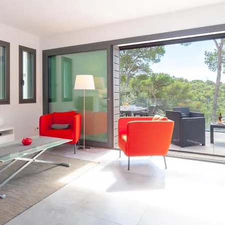 Villa 4 Bedroom Contemporary House, Llafranc, Costa Brava *